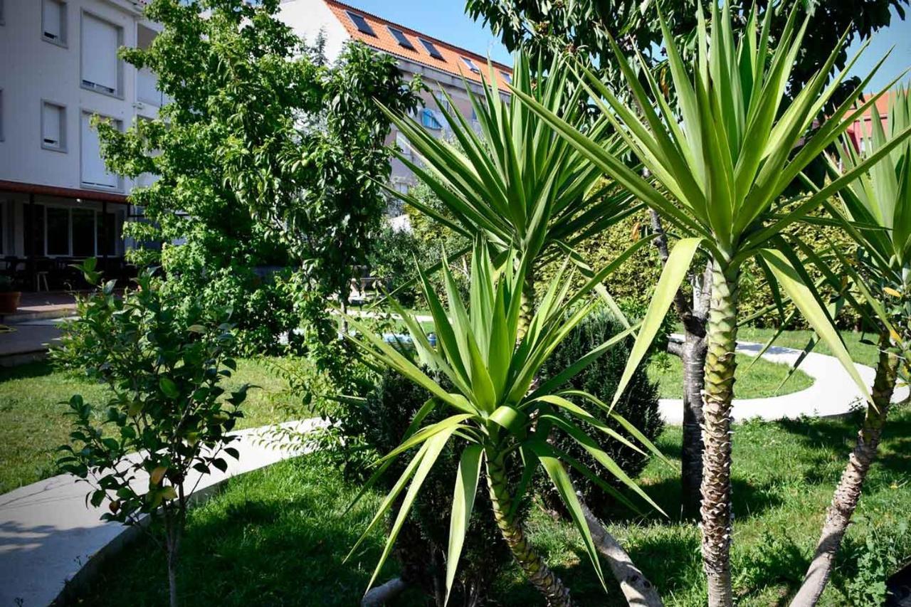 Pincheiro Apartamentos Turisticos Pobra Do Caraminal Dış mekan fotoğraf
